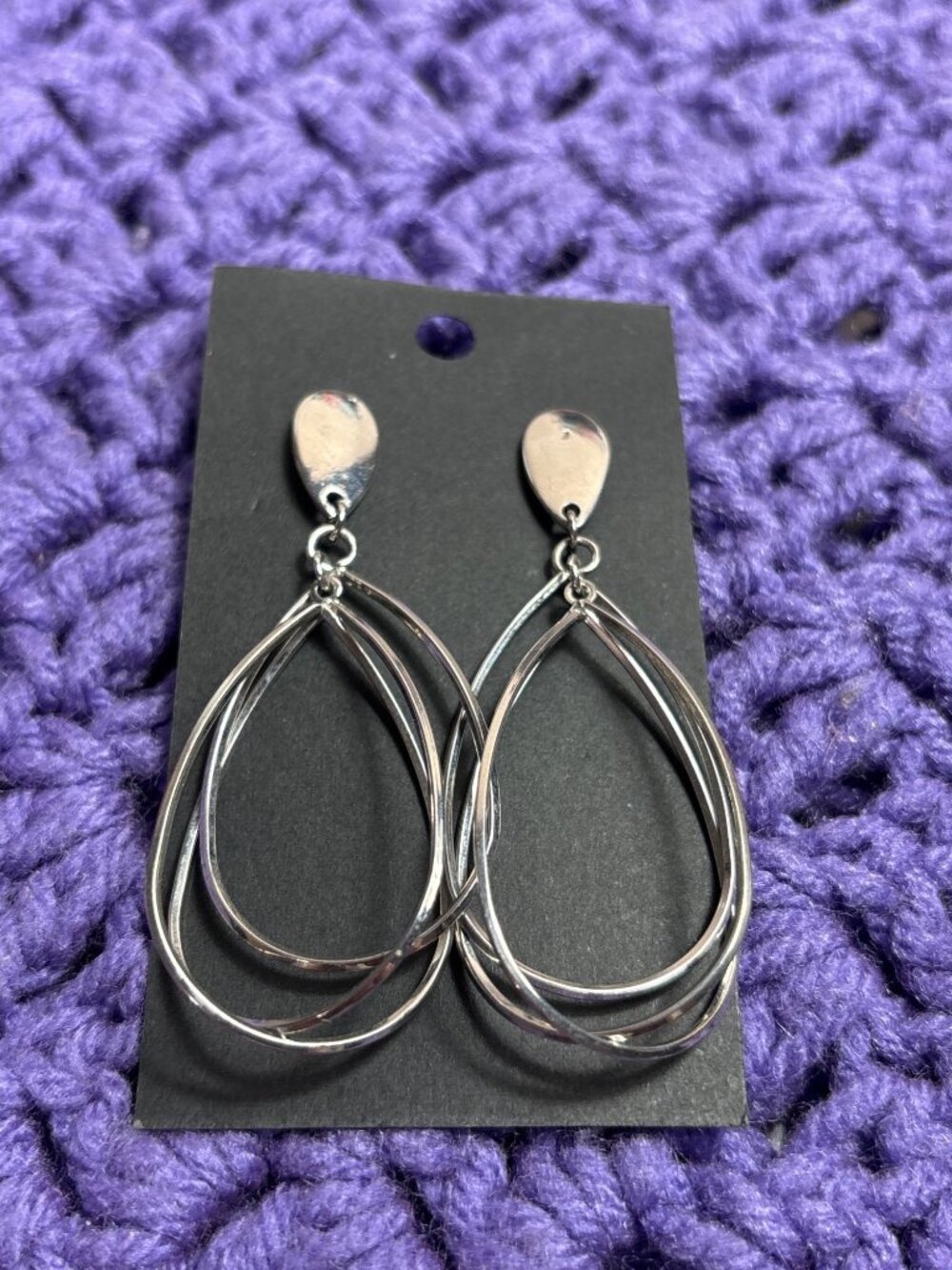 Silvertone Geometric Teardrop Dangle Earrings 2.5 inches Unstretched